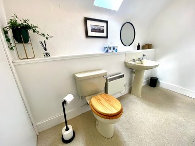 Bruachdryne Bathroom